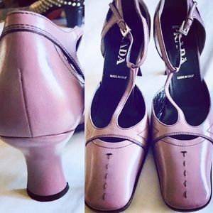 Vintage Prada Shoes Pumps Lilac 39
